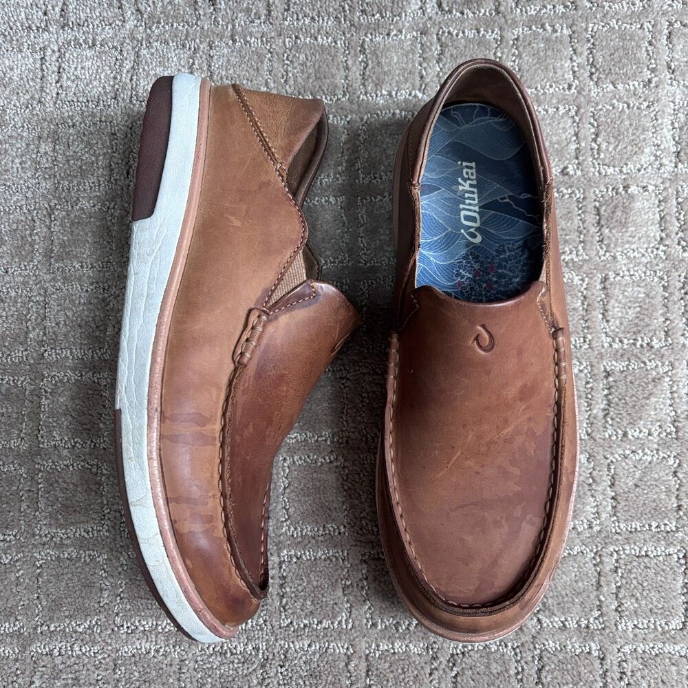 OluKai Kalia Leather Slip-On Men's Size 9 Tan Brown Boat Shoe Preppy Casual